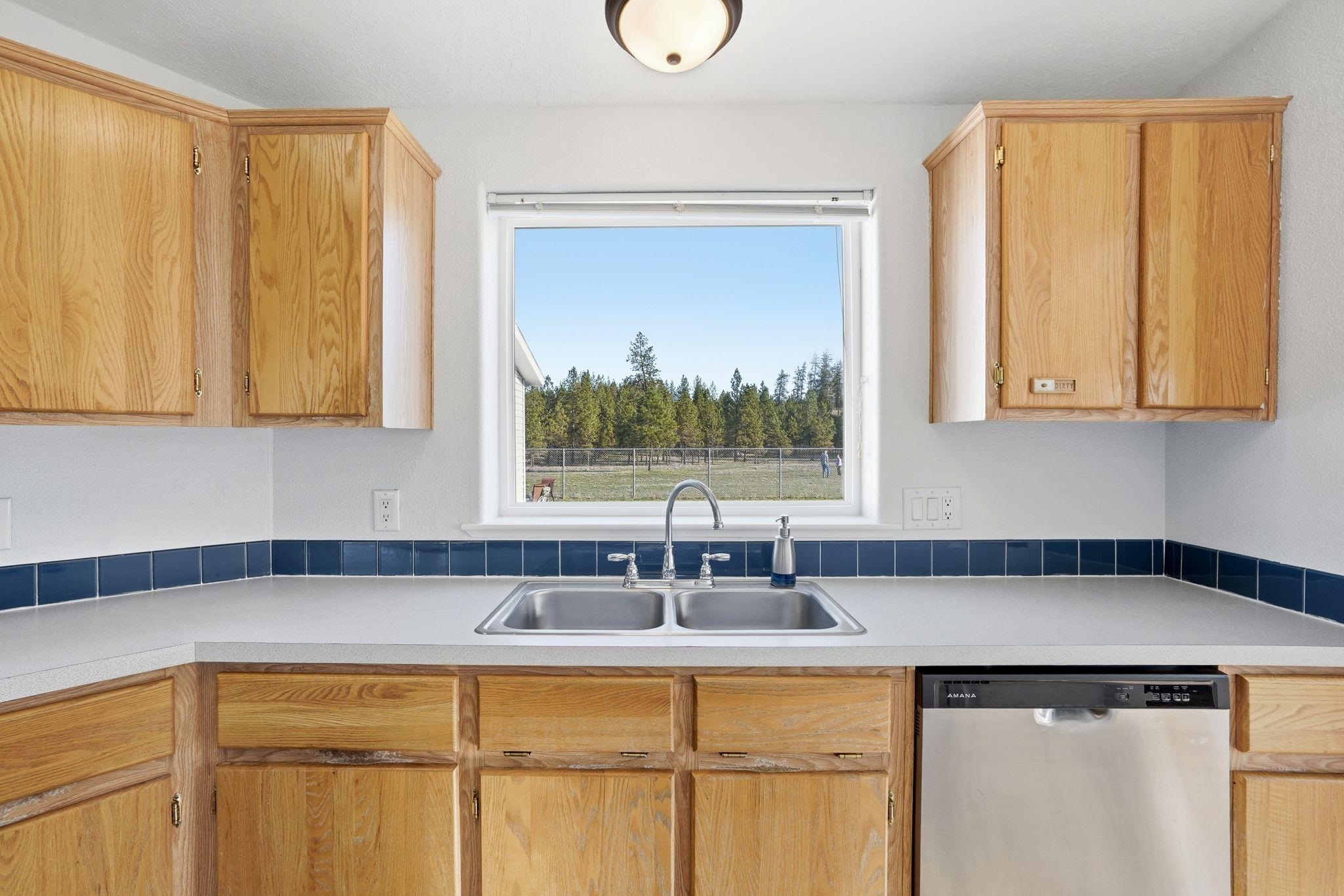7684 Adams Dr Way Ford, WA 99013 - Photo 15 of 46 Gallery Image 15