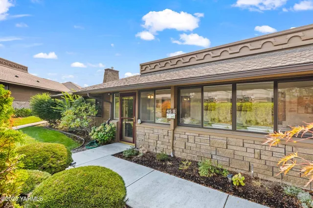 $478,000 | 101 North 48th Avenue, Unit 45B, Yakima, WA 98908