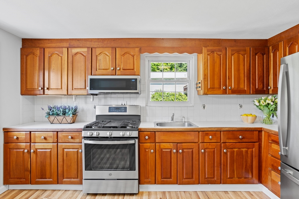 40 Burns Road Marlborough, MA 01752 - Photo 14 of 42 Gallery Image 14