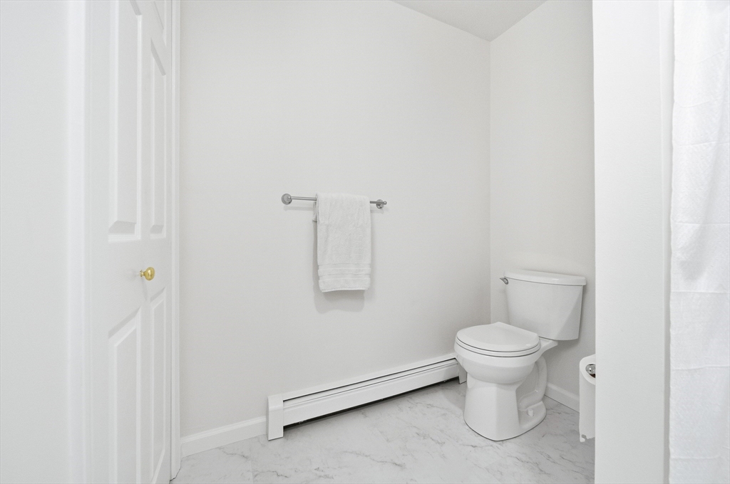 89 Webster Street Douglas, MA 01516 - Photo 26 of 42