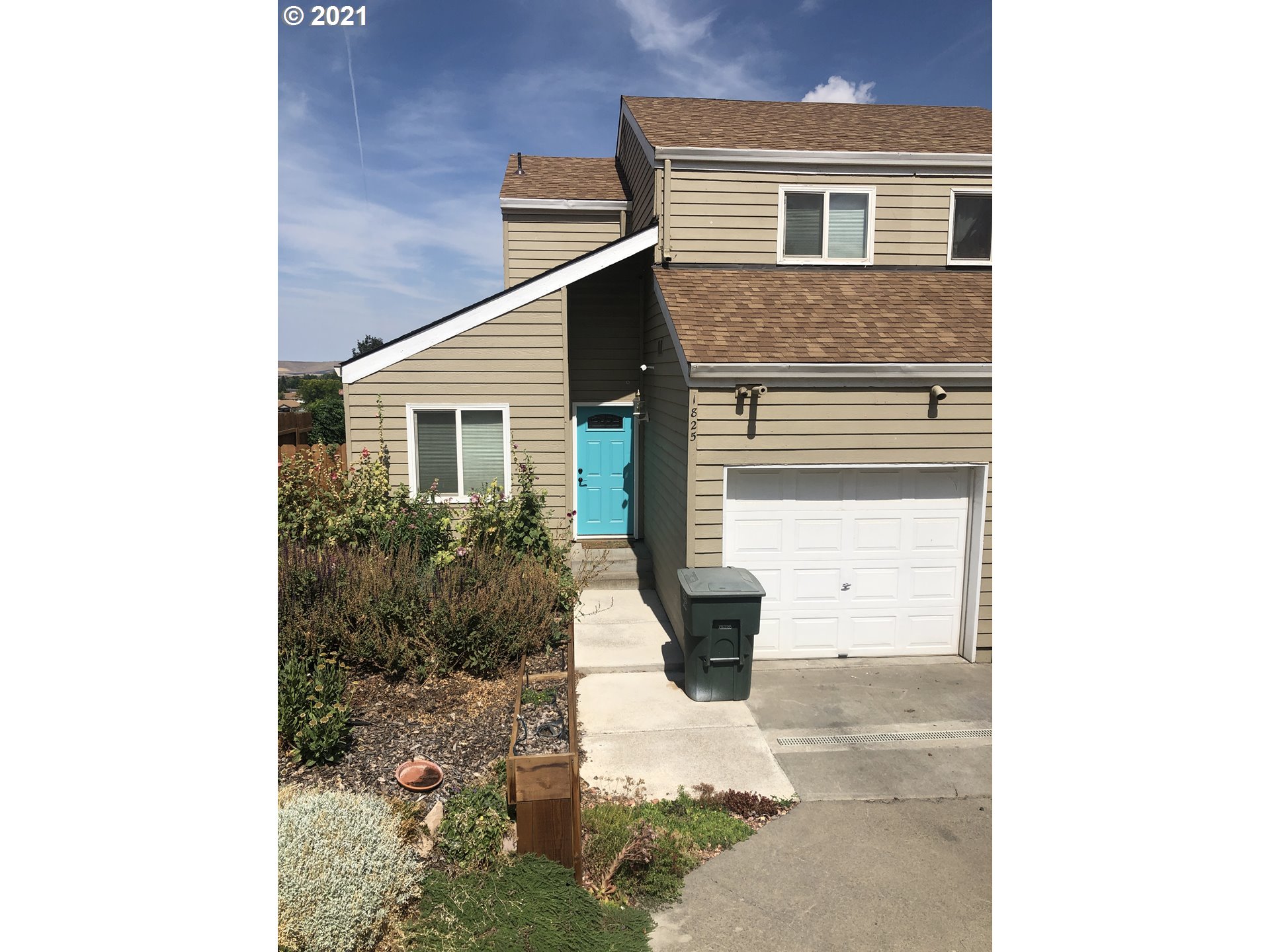 1825 Southwest Runnion Place Pendleton, OR 97801 - Photo 1 of 30