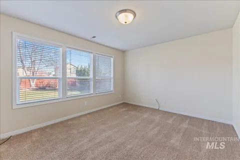 $385,000 | 4018 East Indigo Court, Nampa, ID 83687