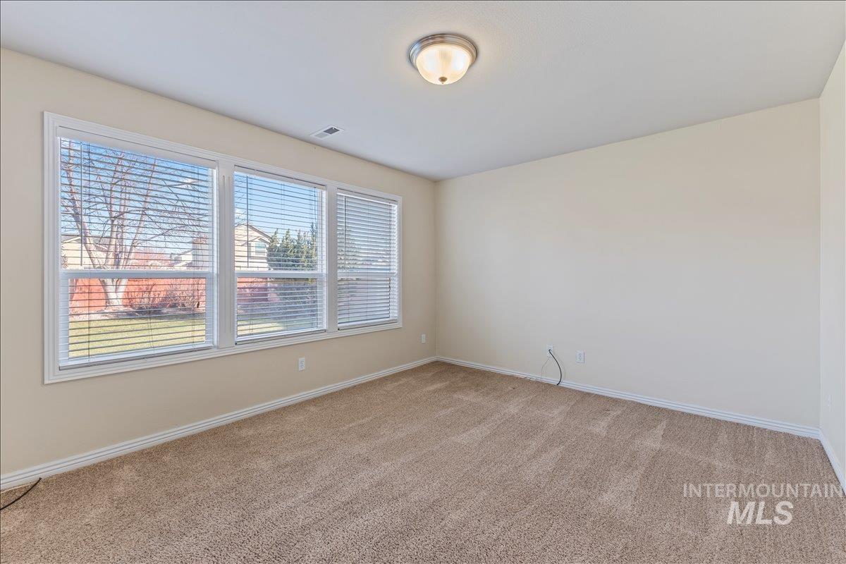 4018 East Indigo Court Nampa, ID 83687 - Photo 14 of 29