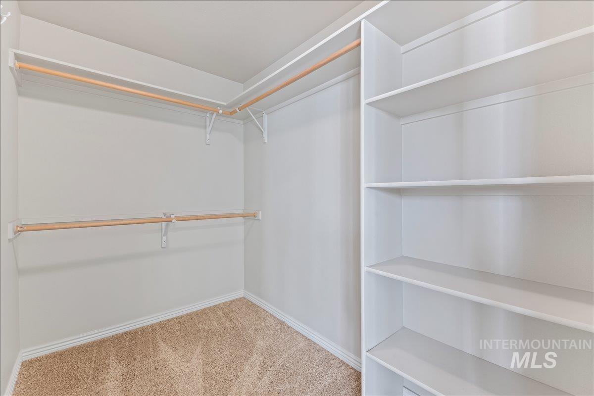 4018 East Indigo Court Nampa, ID 83687 - Photo 18 of 29