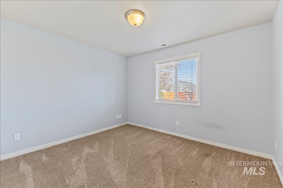 4018 East Indigo Court Nampa, ID 83687 - Photo 19 of 29