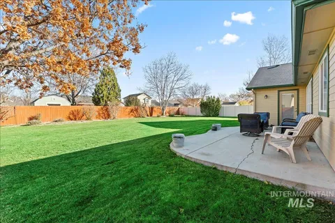 $385,000 | 4018 East Indigo Court, Nampa, ID 83687