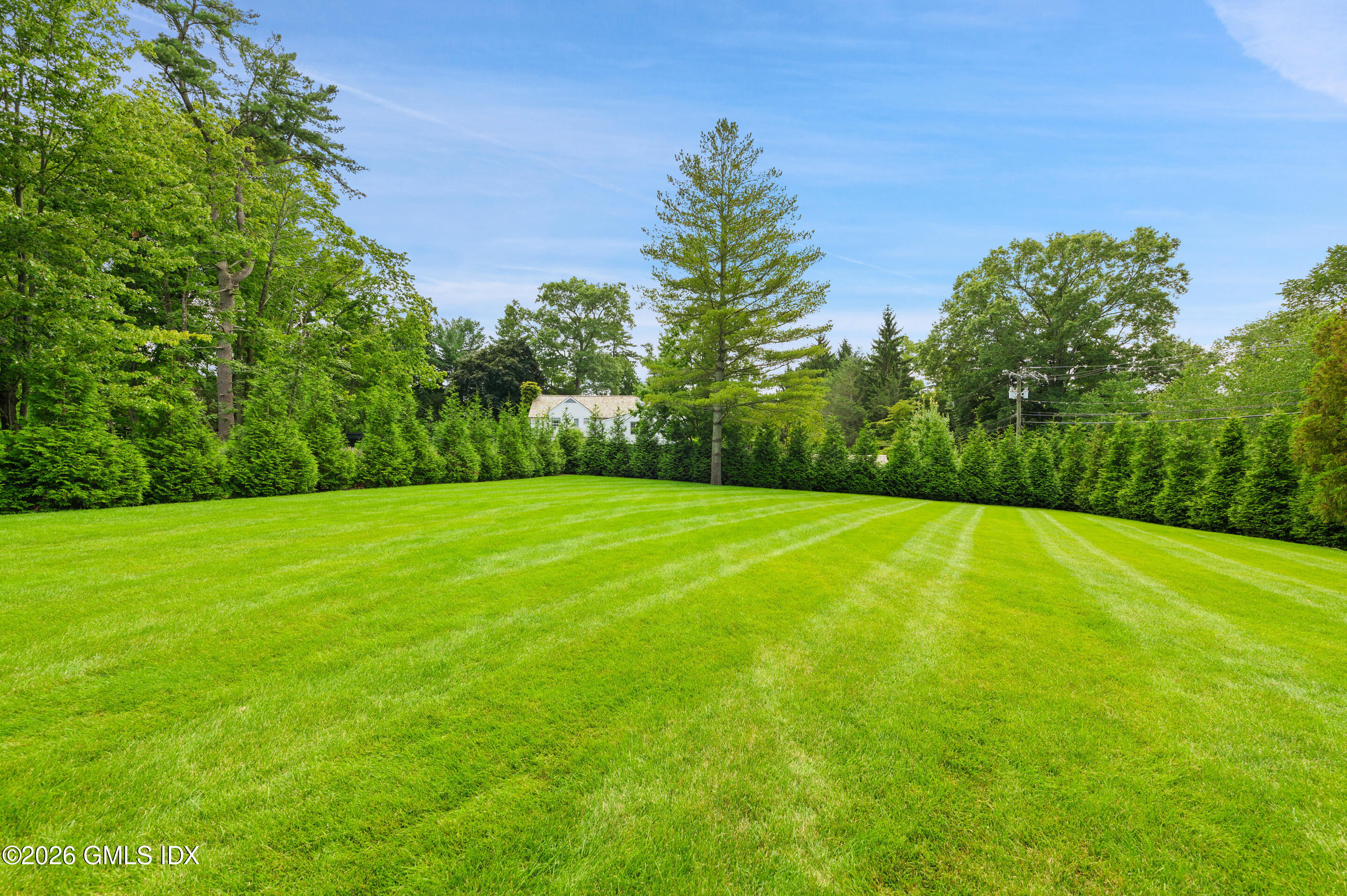 7 Parsonage Road Greenwich, CT 06830 - Photo 46 of 46 LAWN