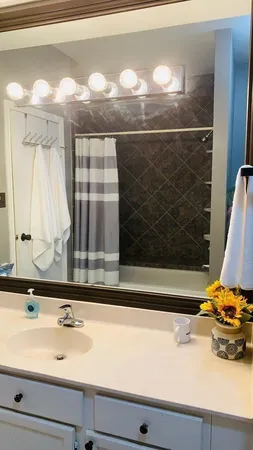 $1,400 | 3100 Walnut Bend Lane, Unit 309, Houston, TX 77042