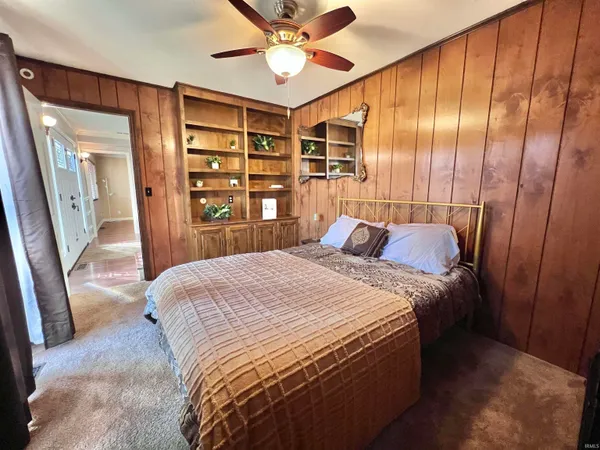 $390,000 | 712 Maple Lane, Newburgh, IN 47630