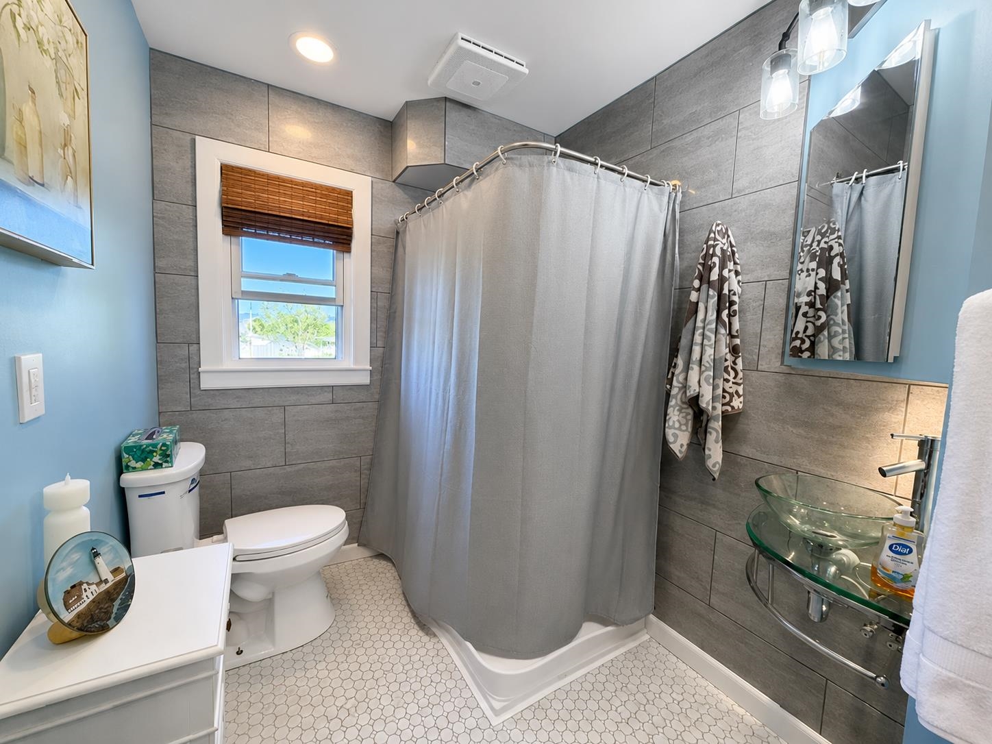 576 Hillside Avenue Berlin, NH 03570 - Photo 10 of 29