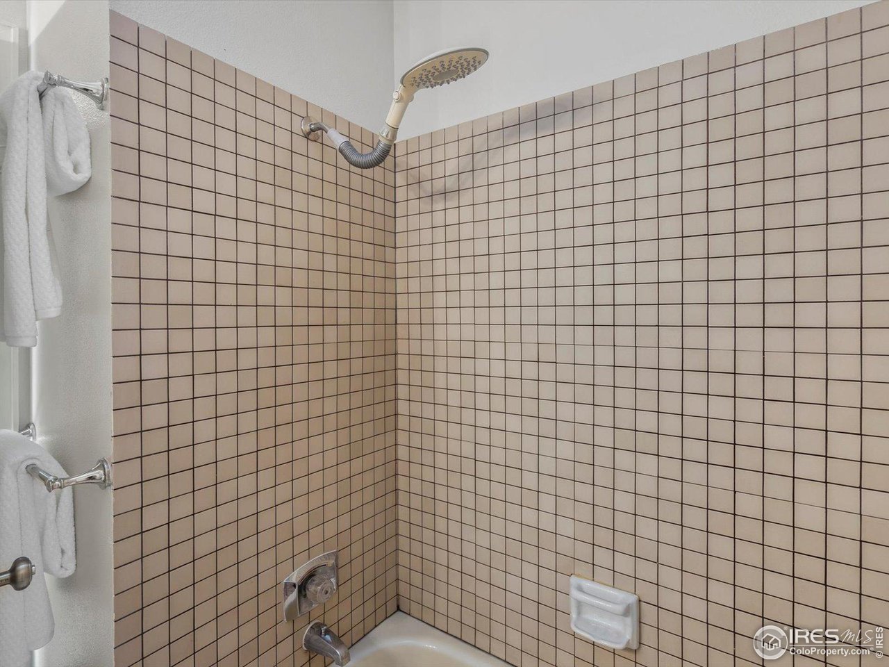 3345 Hickok Place Boulder, CO 80301 - Photo 21 of 34 a bathroom with a shower