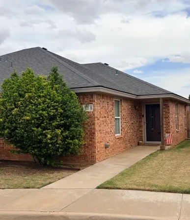 $1,350 | 3211 109th Street, Unit B, Lubbock, TX 79423
