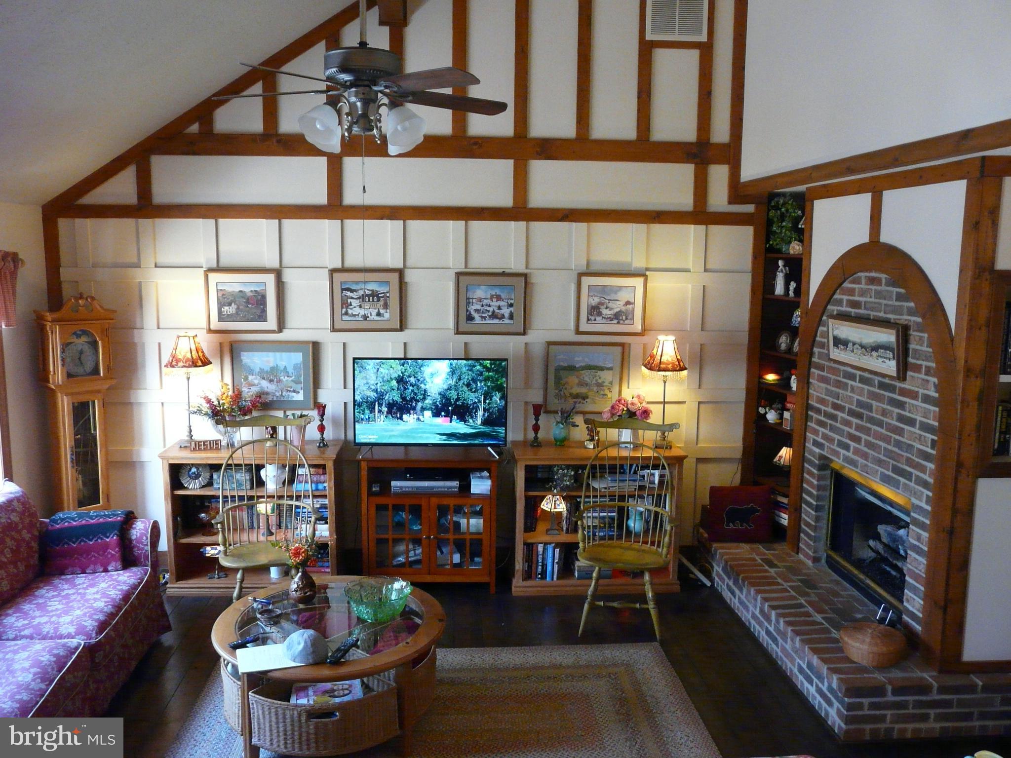 177 Connie Road Basye, VA 22810 - Photo 5 of 86 Gallery Image 5