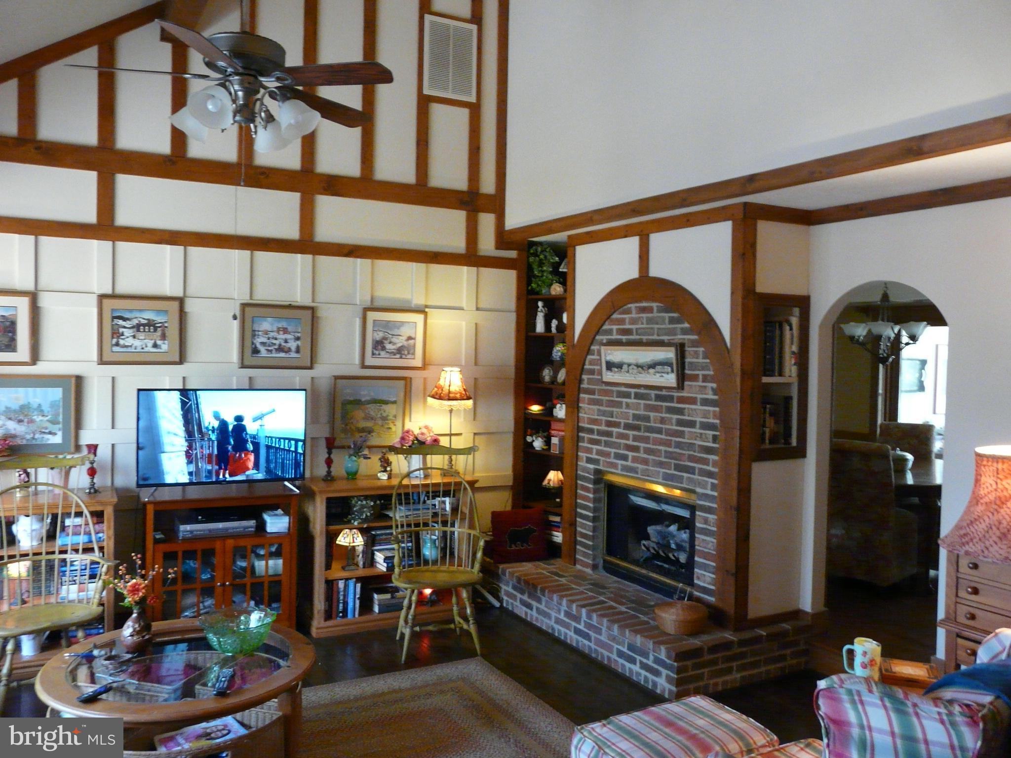 177 Connie Road Basye, VA 22810 - Photo 10 of 86 Gallery Image 10