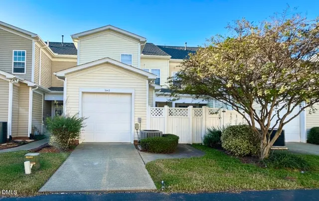 $2,000 | 1345 Still Monument Way, Raleigh, NC 27603