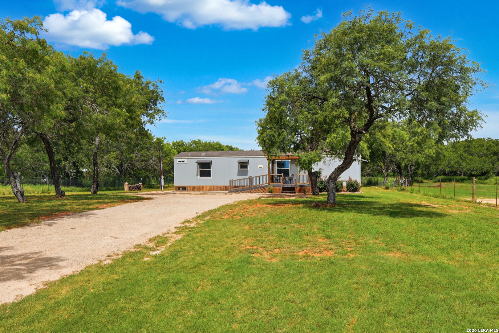 3089 Rakowitz Road Adkins, TX 78101 - Photo 8 of 38