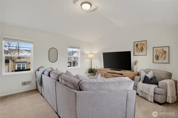 $635,000 | 1358 32nd Street Northeast, Auburn, WA 98002