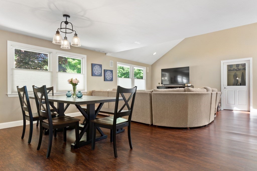 13 Cherry Road Beverly, MA 01915 - Photo 9 of 33 Gallery Image 9