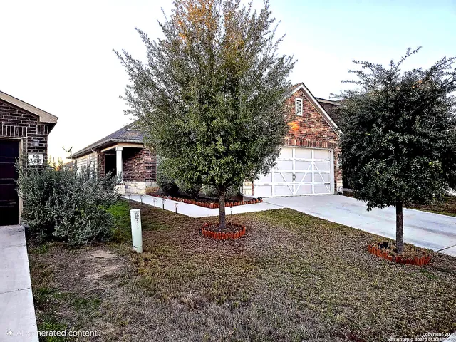 $1,675 | 2419 Lazo, San Antonio, TX 78244