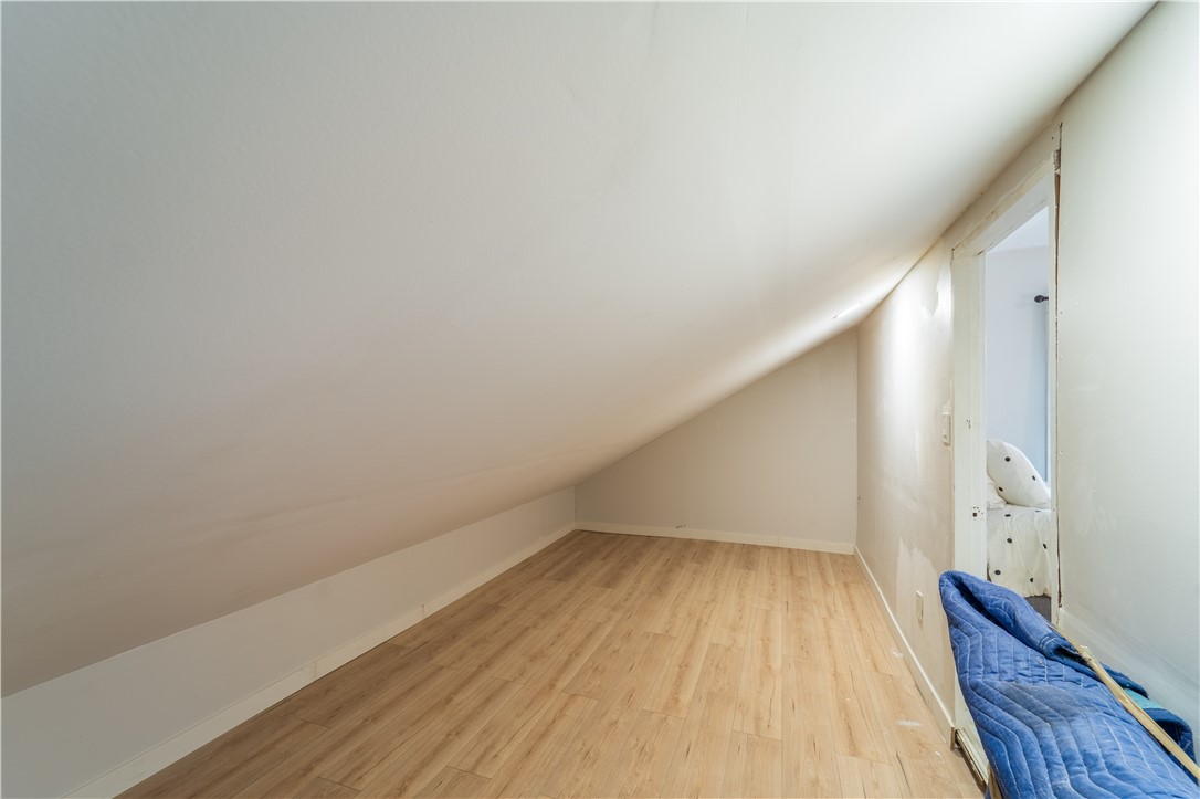 133 Chaplin Street Pawtucket, RI 02861 - Photo 13 of 23