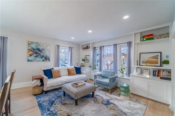 $464,900 | 133 Chaplin Street, Pawtucket, RI 02861