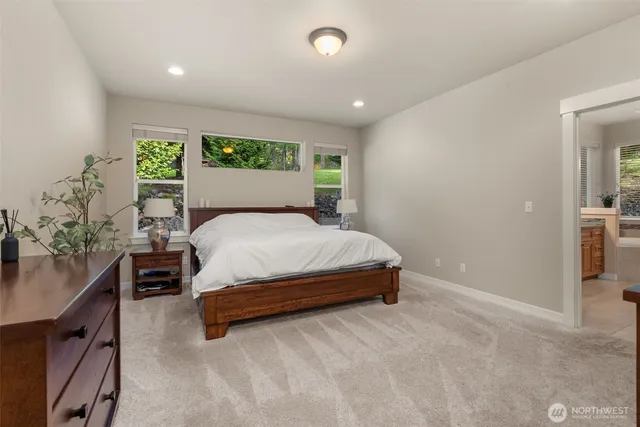 $940,000 | 6102 49th Trail Northwest, Olympia, WA 98502