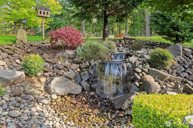 $940,000 | 6102 49th Trail Northwest, Olympia, WA 98502