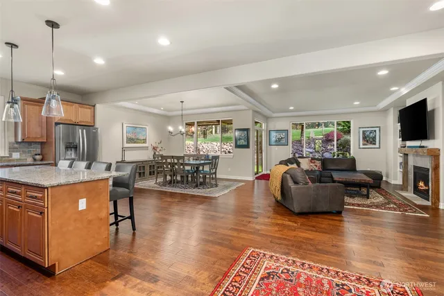 $940,000 | 6102 49th Trail Northwest, Olympia, WA 98502