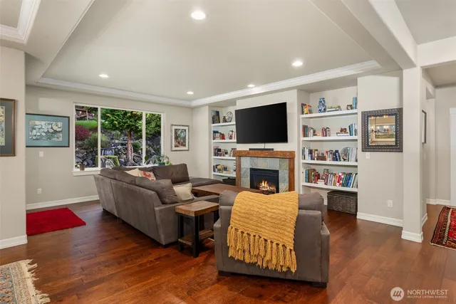 $940,000 | 6102 49th Trail Northwest, Olympia, WA 98502