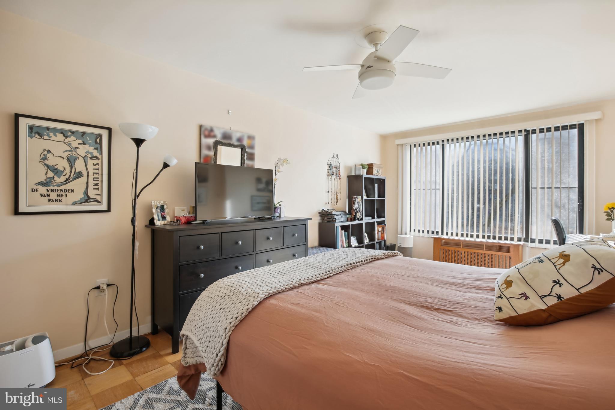 2501 Calvert Street Northwest, Unit 404 Washington, DC 20008 - Photo 26 of 35 Gallery Image 26