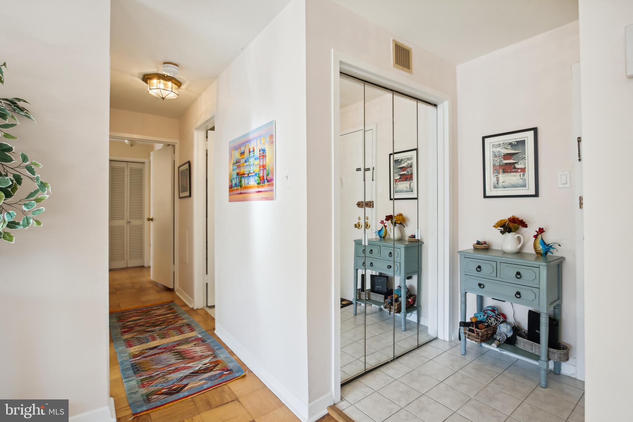 2501 Calvert Street Northwest, Unit 404 Washington, DC 20008 - Photo 7 of 35 Gallery Image 7
