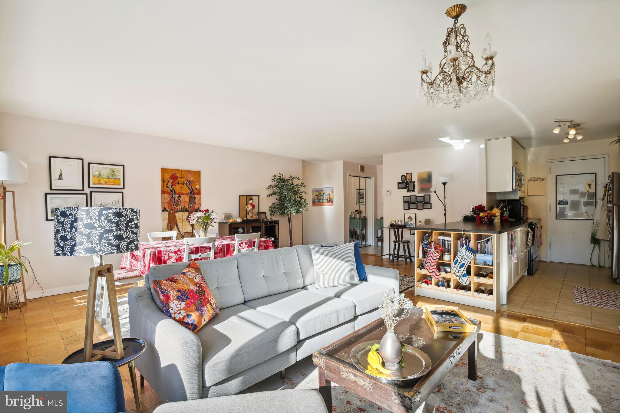 2501 Calvert Street Northwest, Unit 404 Washington, DC 20008 - Photo 9 of 35 Gallery Image 9
