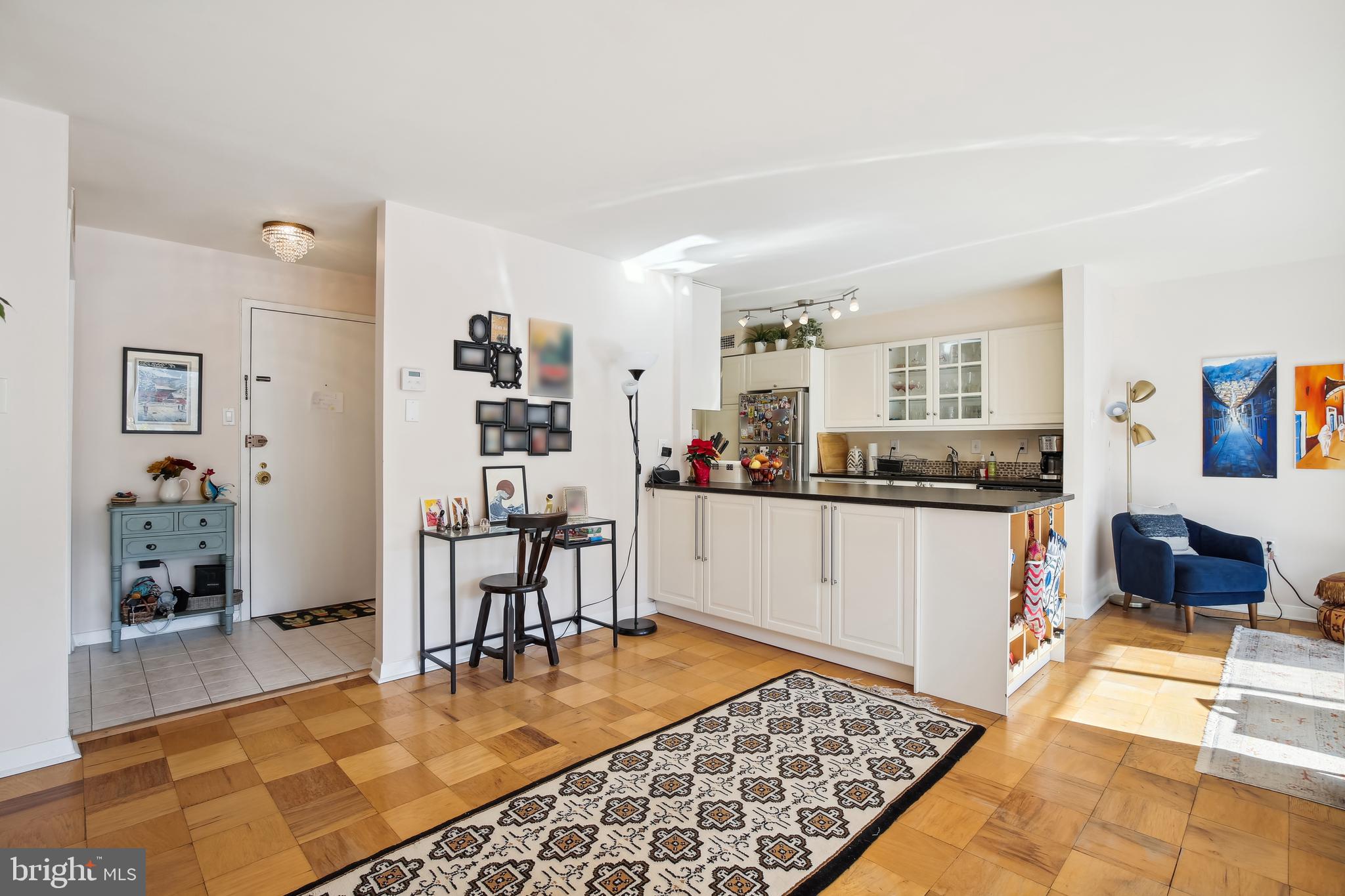 2501 Calvert Street Northwest, Unit 404 Washington, DC 20008 - Photo 10 of 35 Gallery Image 10