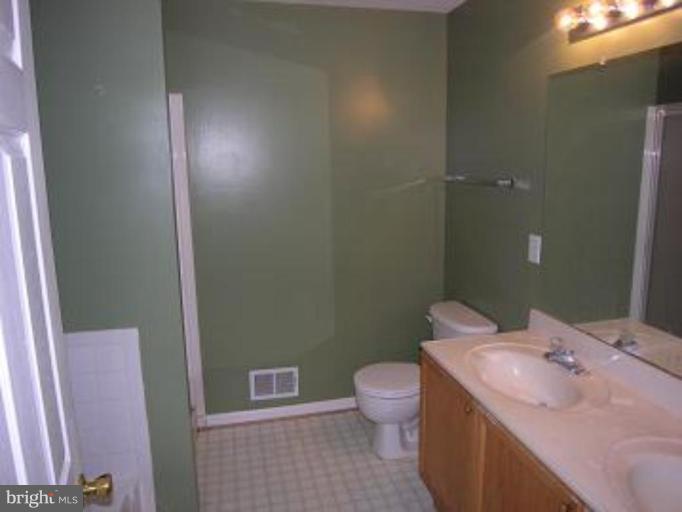 150 Ranson Estates Circle Ranson, WV 25438 - Photo 4 of 9 Master Bath