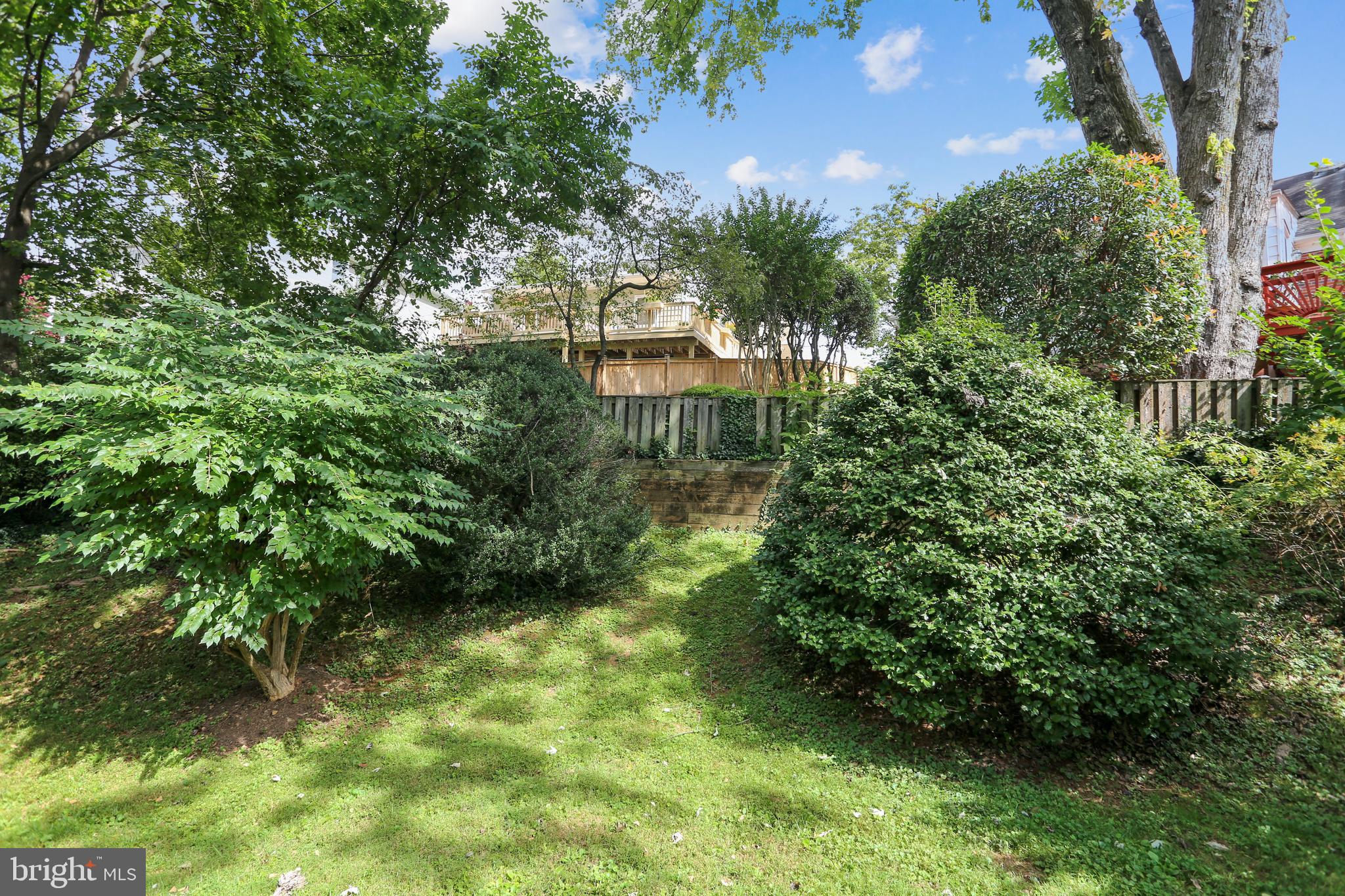 6303 Valley Road Bethesda, MD 20817 - Photo 35 of 39