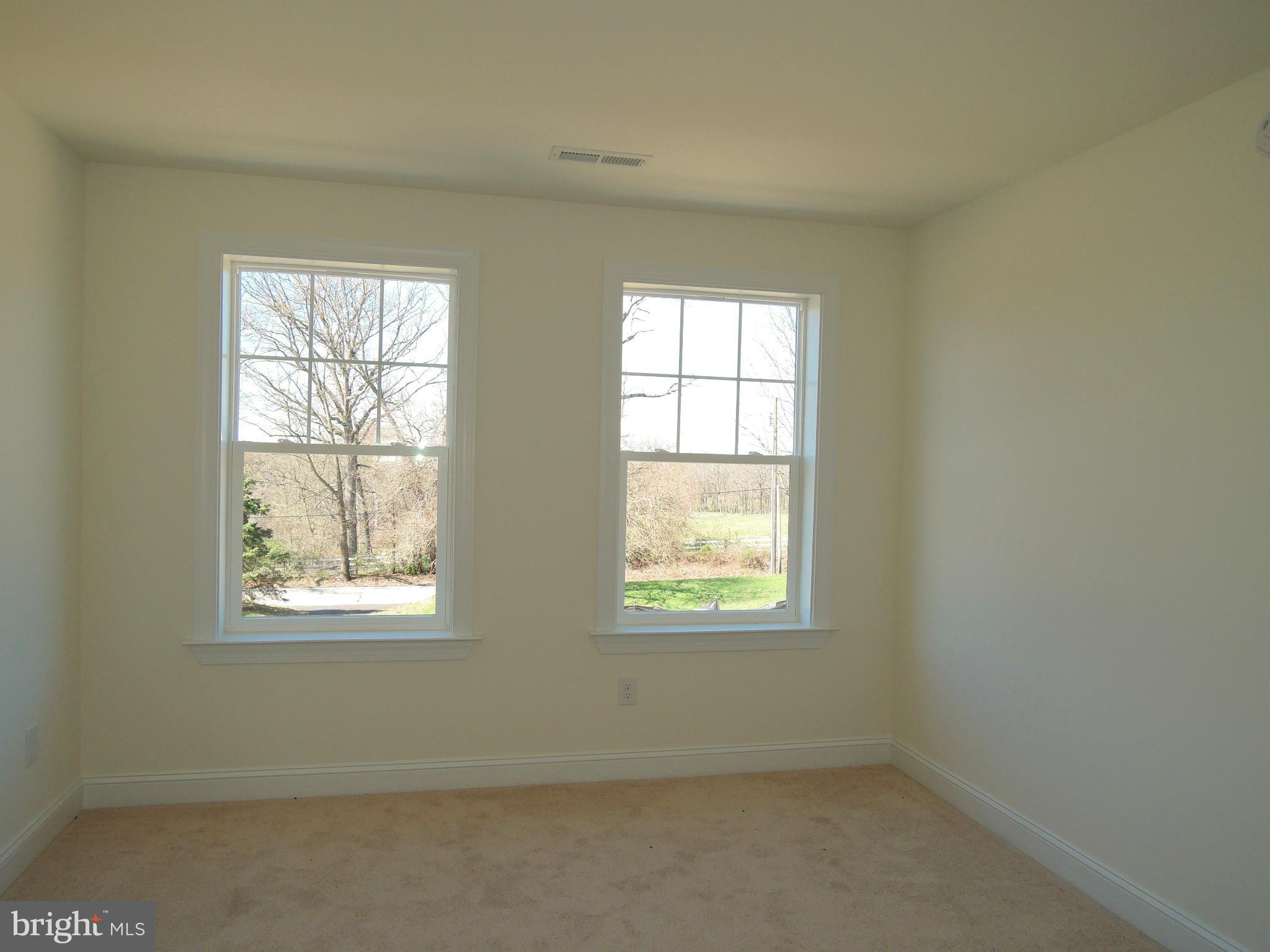 17023 Troyer Road Monkton, MD 21111 - Photo 21 of 30 an empty room with a window