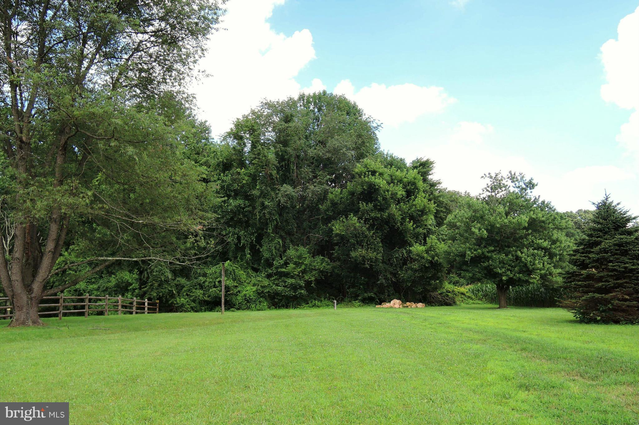17023 Troyer Road Monkton, MD 21111 - Photo 28 of 30 a view of a green yard