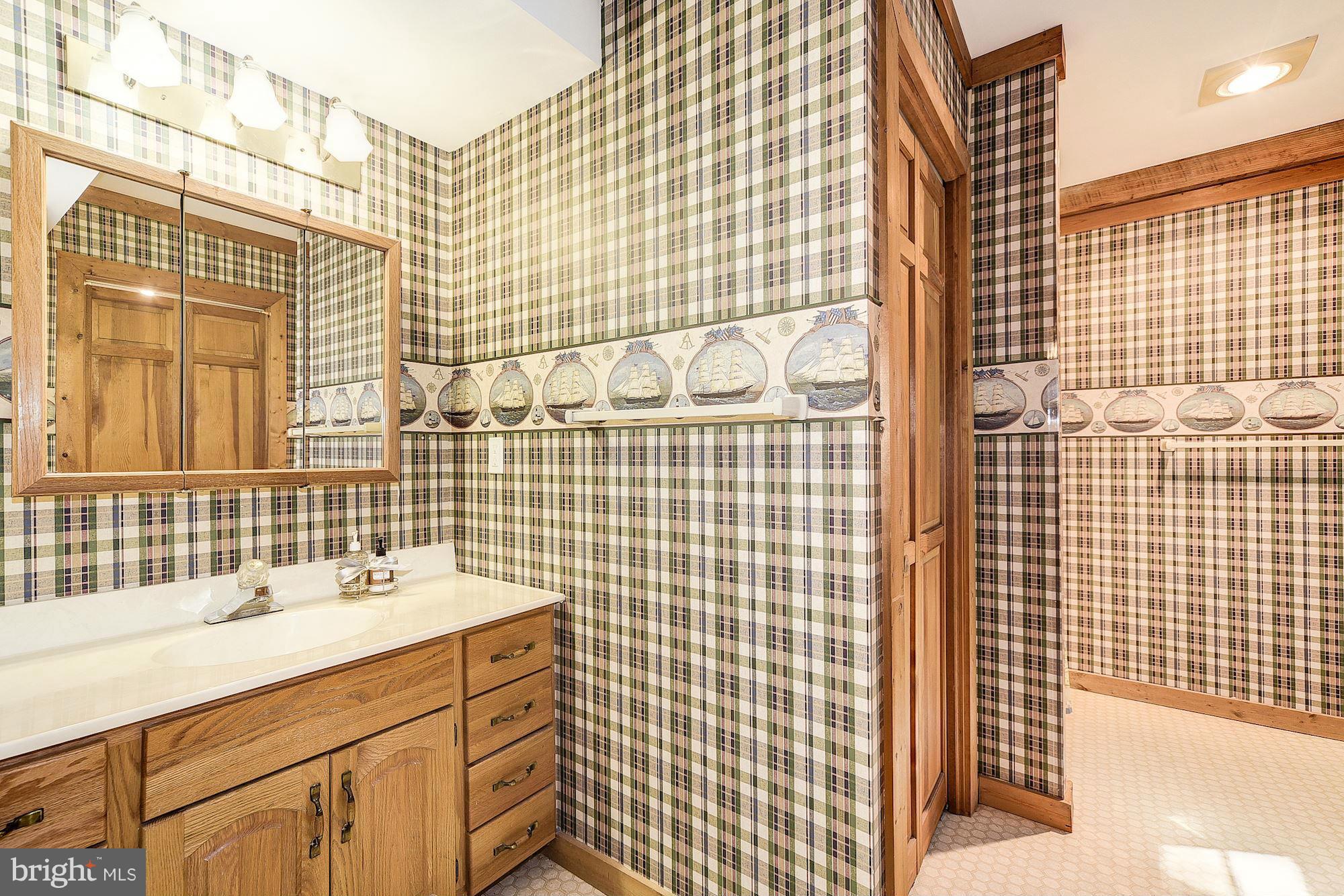 101 Ridge Road Greenbelt, MD 20770 - Photo 14 of 30 Bath