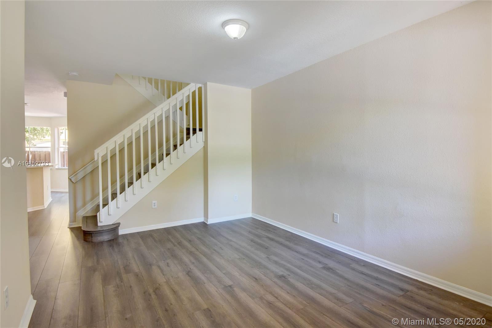 16673 Southwest 80th Terrace Miami, FL 33193 - Photo 3 of 25