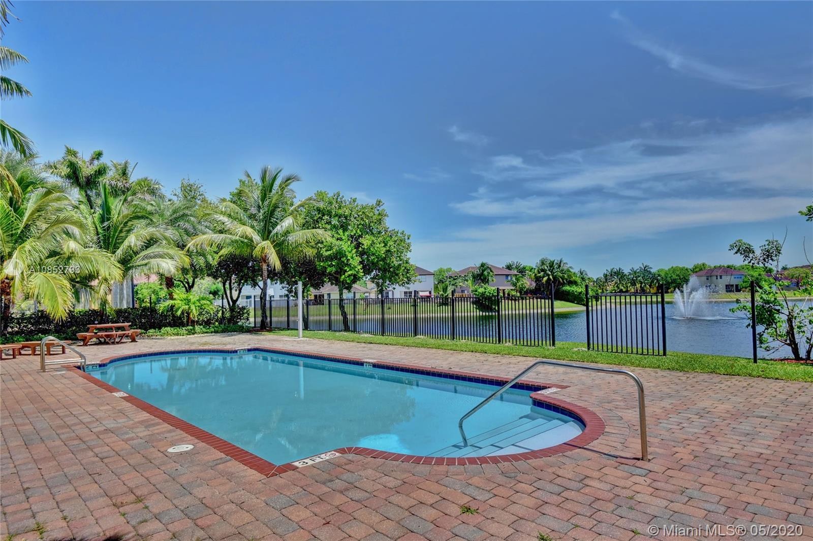 16673 Southwest 80th Terrace Miami, FL 33193 - Photo 24 of 25