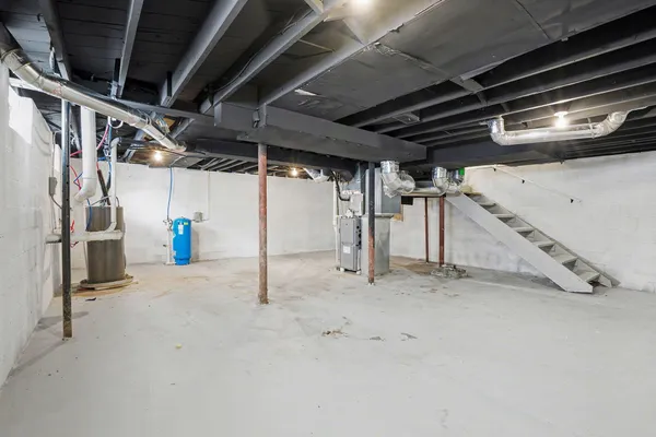 $255,000 | 317 East Bertrand Road, Niles, MI 49120