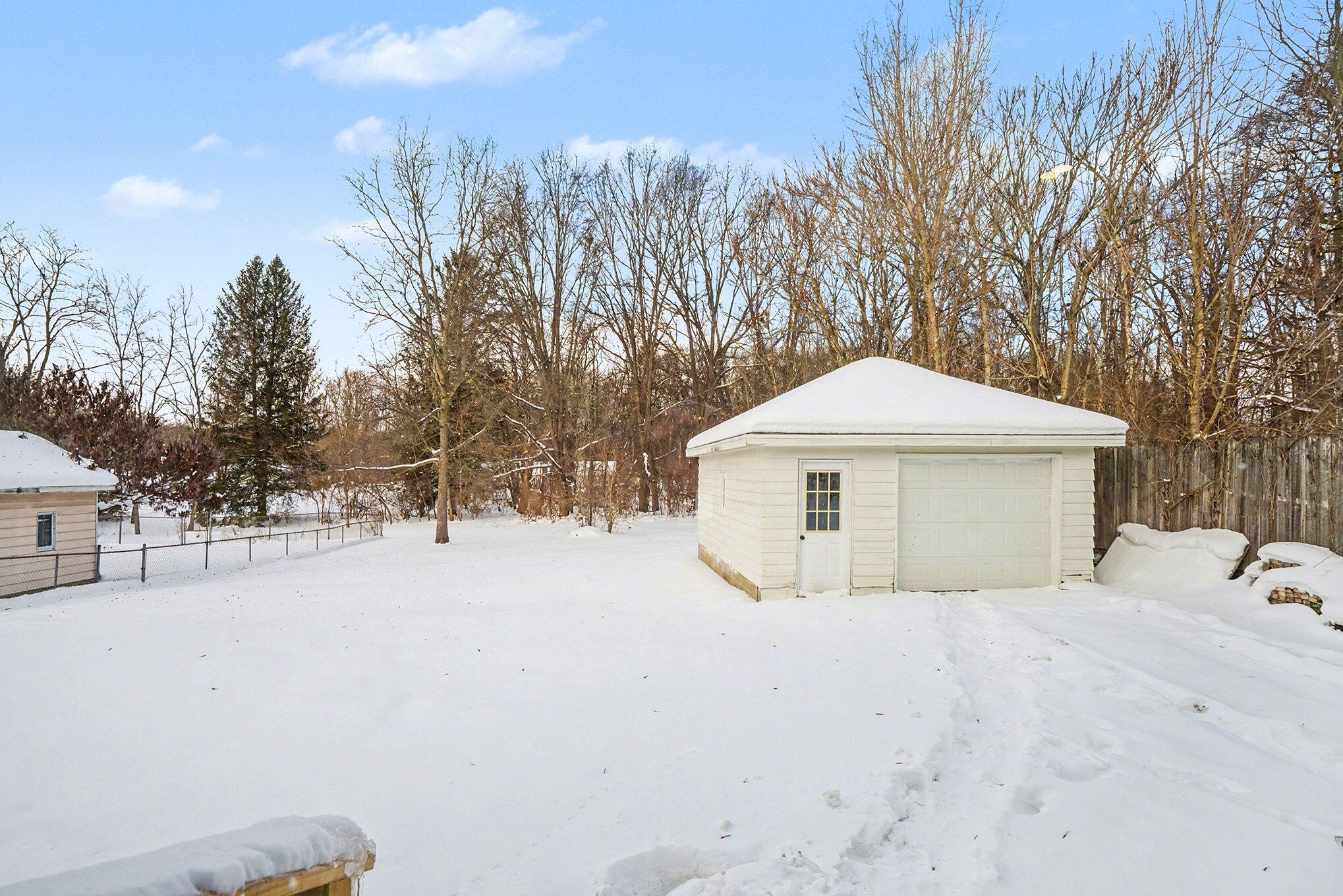 317 East Bertrand Road Niles, MI 49120 - Photo 25 of 29 025__sny2655_26