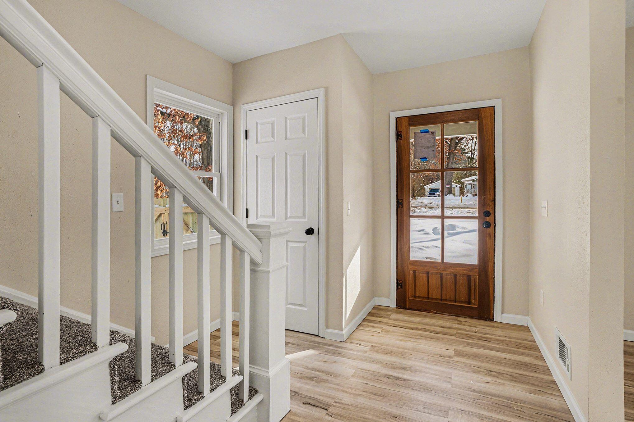 317 East Bertrand Road Niles, MI 49120 - Photo 6 of 29 012__sny2561_804