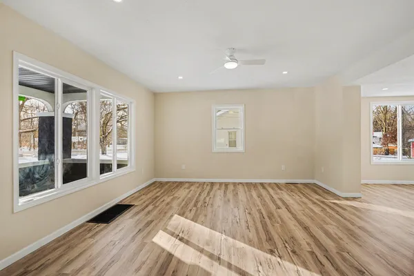 $255,000 | 317 East Bertrand Road, Niles, MI 49120