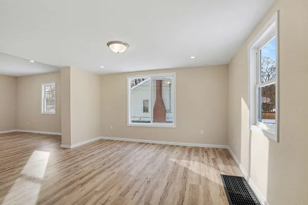 $255,000 | 317 East Bertrand Road, Niles, MI 49120