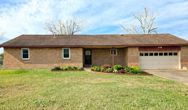 $265,000 | 128 County Road 655, Brazoria, TX 77422