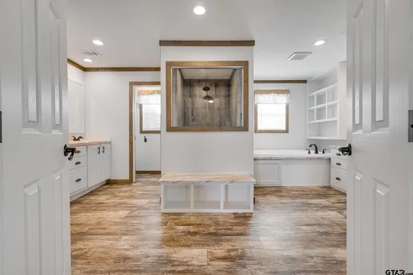 $350,000 | 21903 Boles Road, Frankston, TX 75763