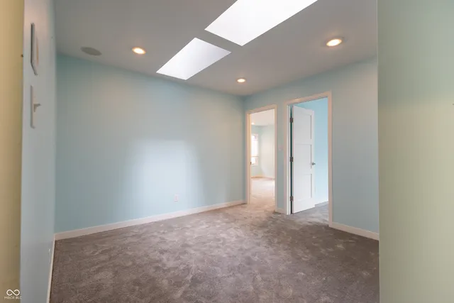 $825,000 | 1550 East Pointe Club Drive, Bloomington, IN 47401