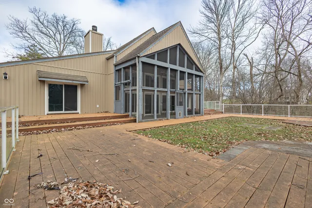 $825,000 | 1550 East Pointe Club Drive, Bloomington, IN 47401