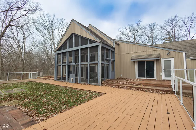 $825,000 | 1550 East Pointe Club Drive, Bloomington, IN 47401